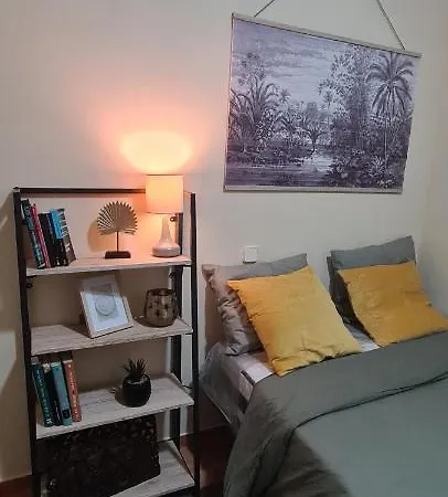 Apartamento Palmas Apartment *
